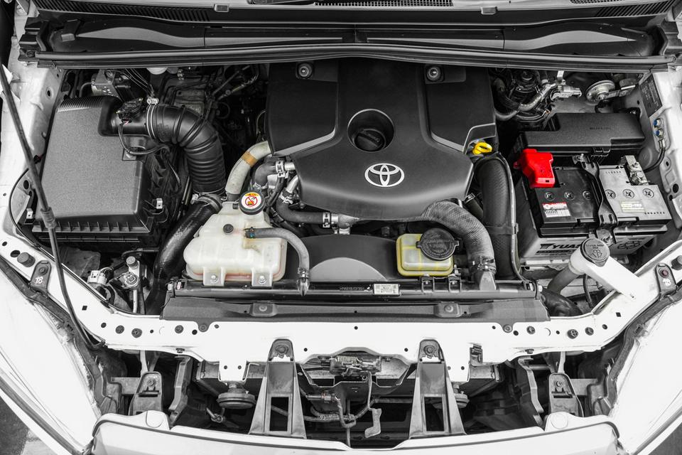 2020 TOYOTA INNOVA 2.8 V Crysta Wagon สีขาว เลขไมล์ 55358 กม. 20