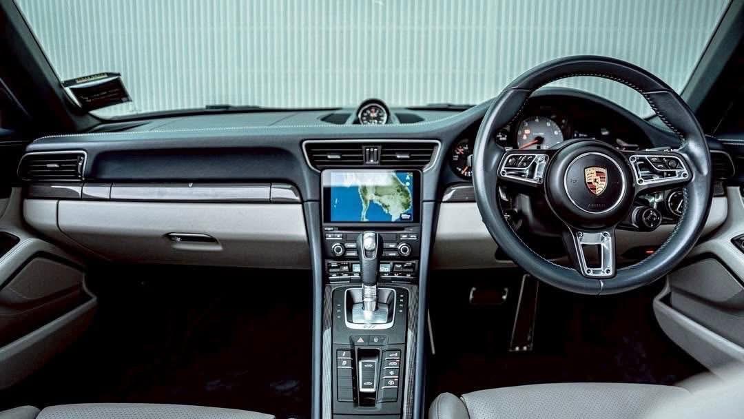 Porsche 911 Targa 4S (991.2) รูปที่ 3