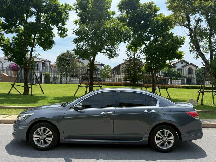 HONDA ACCORD 2.0 E G8 ปี 2010