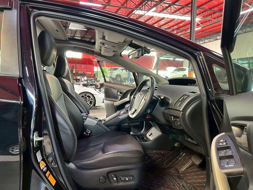 TOYOTA PRIUS 1.8 Hybrid Top option grade ปี2012 ไฮบริดประหยัดมาก ไม่เคยชน วิ่งน้อย 11