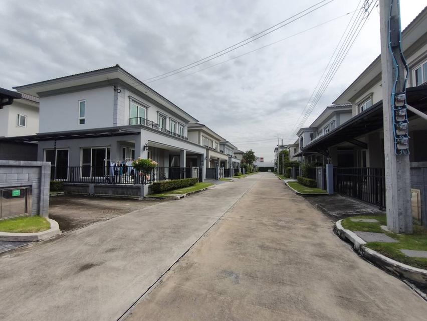 ขายบ้านเดี่ยว แกรนดิโอ เพชรเกษม 81 ใกล้ถนนเพชรเกษม หลังริมในสุด Grandio Petchasem 8