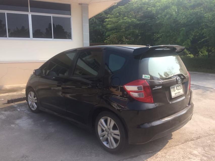 Honda Jazz SV 4