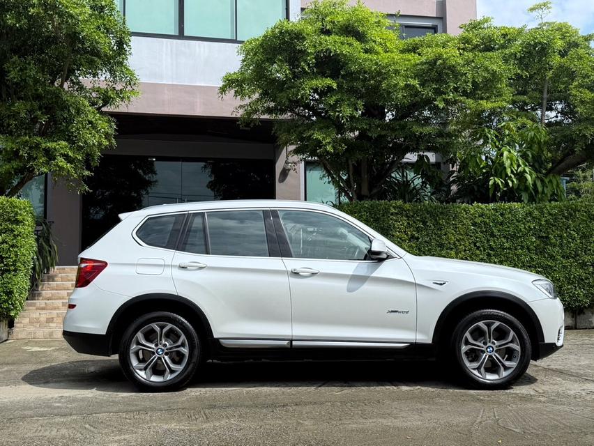 2016 BMW X3 20d LCI รถมือเดียวออกป้ายแดง รถวิ่งน้อย เข้าศูนย์ทุกระยะ รถไม่เคยมีอุบัติเหตุครับ