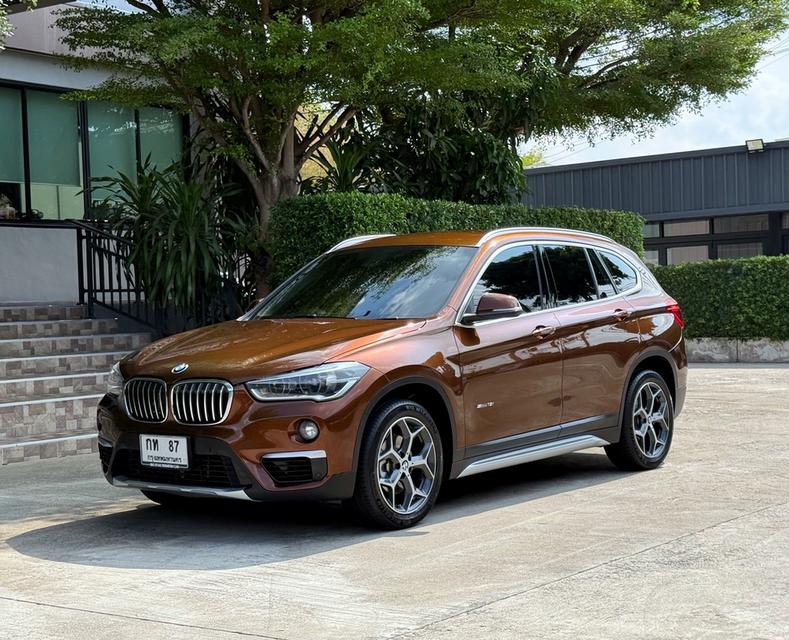 2017 BMW X1 F48 รถออกศูนย์ BMW THAILAND รถสวยสภาพสมบูรณ์พร้อมใช้งาน รถวิ่งน้อย เข้าศูนย์ทุกระยะ รถไม่เคยมีอุบัติเหตุครับ รูปย่อยที่ 3