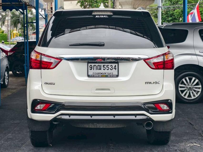 Isuzu MU-X 3.0The Onyx ปี19