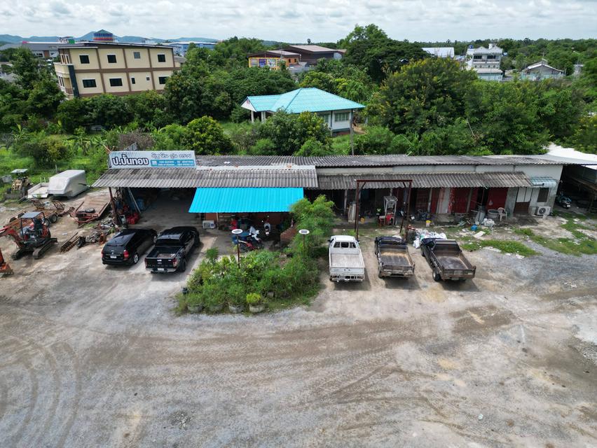 ที่ดินพร้อมห้องแถว 9 ห้อง 9