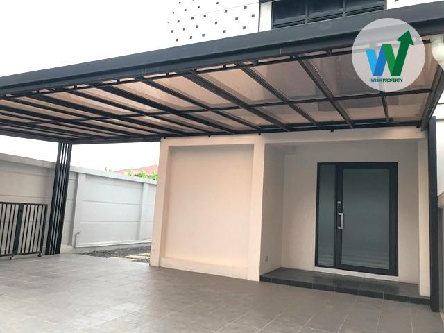 ให้เช่าโฮมออฟฟิศ 4 ชั้นหลังมุม ใหม่เอี่ยม ต่อเติมครบ 3 ห้องนอน 4 ห้องน้ำ 5 แอร์ 3 ที่จอดรถ ใกล้รถไฟฟ้าสถานีคู้บอน 2