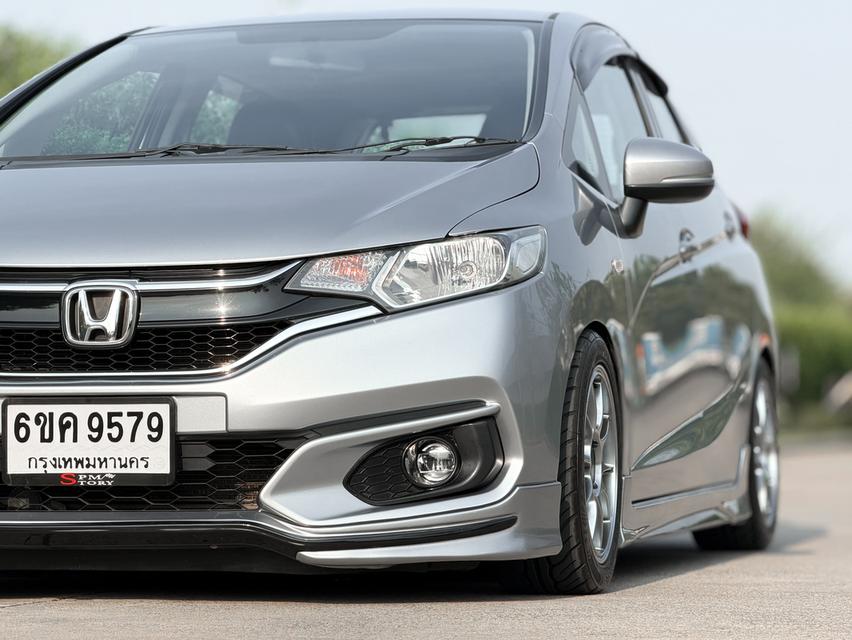 Honda Jazz GK V 2019 AT รูปที่ 9