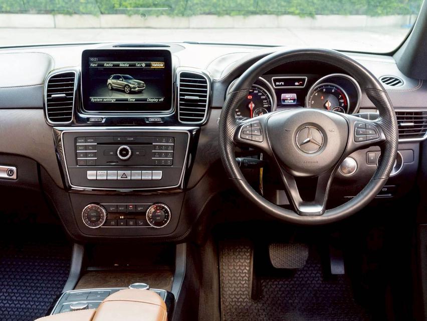 Mercedes Benz Gle 500e 4Matic Exclusive Plug-in Hybrid ปีจด 2017 เจ้าของเดียว รูปที่ 16