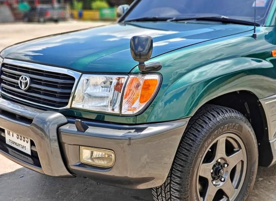 ขายรถมือสอง Toyota Land Cruiser  2