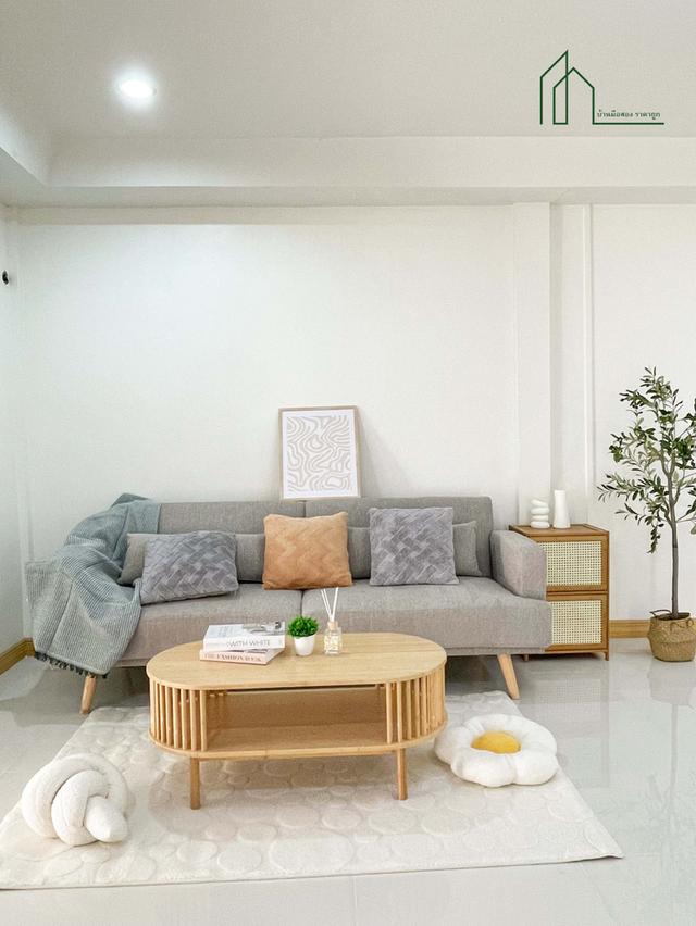 ทาวน์เฮาส์มินิมอลมูจิ รีโนเวทใหม่พร้อมอยู่ หมู่บ้านพิมพ์ทอง ลาดพร้าว 101 โชคชัย 4