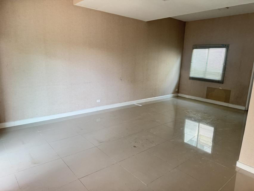 ลำลูกกา ทาวน์โฮมให้เช่า(เจ้าของบ้าน) 9