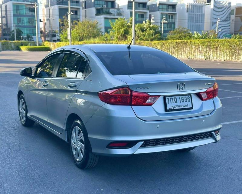 Honda City 1.5S เกียร์ Auto สีเทา ปี2018 6