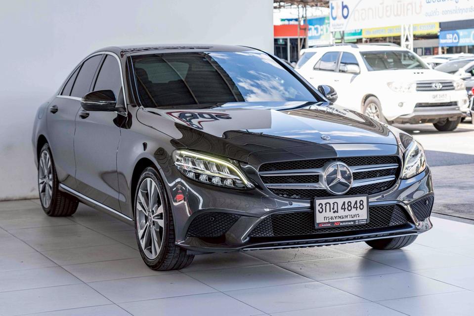 รหัสรถ NP4776 BENZ C220d AVANTGARDE 2021
