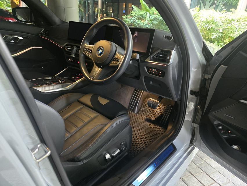 2024 BMW 330e plug-in hybrid วิ่งน้อย 14,000 กม. มือเดียว สภาพใหม่ รถสวยมาก เจ้าของขายเอง 9