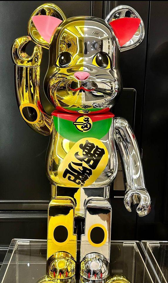 BEARBRICK Maneki Neko Good Luck 2