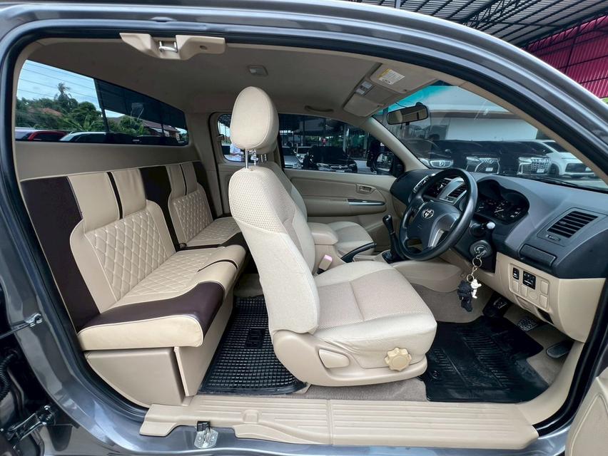 ปี 2014 TOYOTA HILUX VIGO, 2.5 E รถบ้านเจ้าของเดียว 12