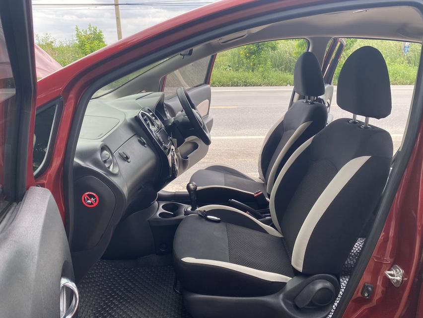 NIssan Note 1.2 V auto มือเดียวป้ายแดง รูปที่ 16