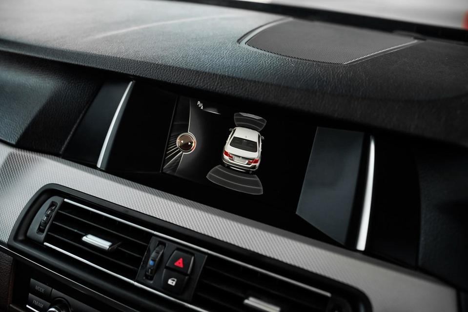 BMW 520d M Sport F10 ปี 2016 รูปที่ 14