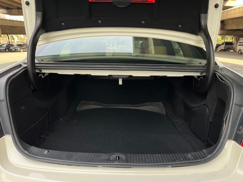 รหัสรถ WMT5999 BENZ E250 CGI W212 ปี2011 16