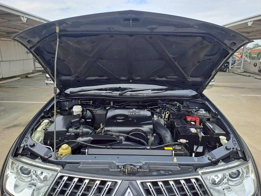 Mitsubishi Pajero Sport 2.5 GT 2WD ปี 2009 สีเทา รถมือเดียวออกห้างป้ายแดง รถมีประวัติเข้าศูนย์ตลอด  4