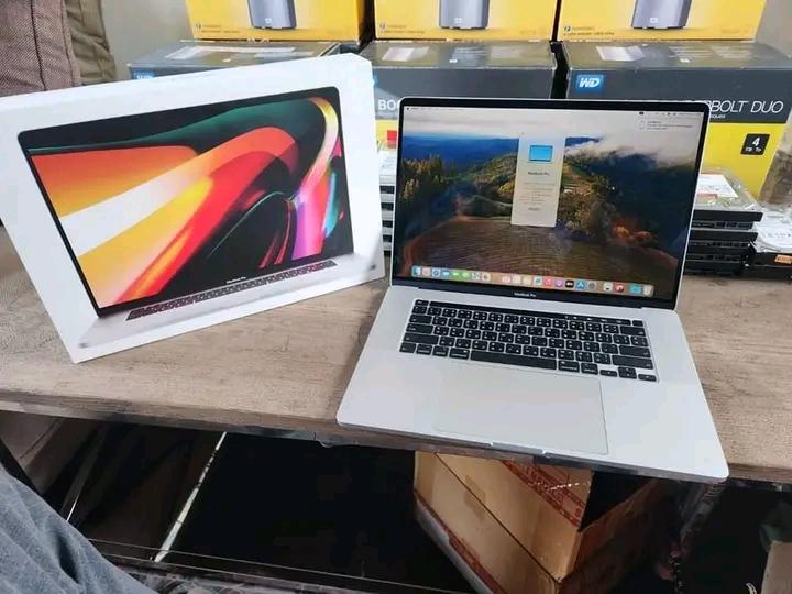 ส่งต่อ Apple / Macbook Pro