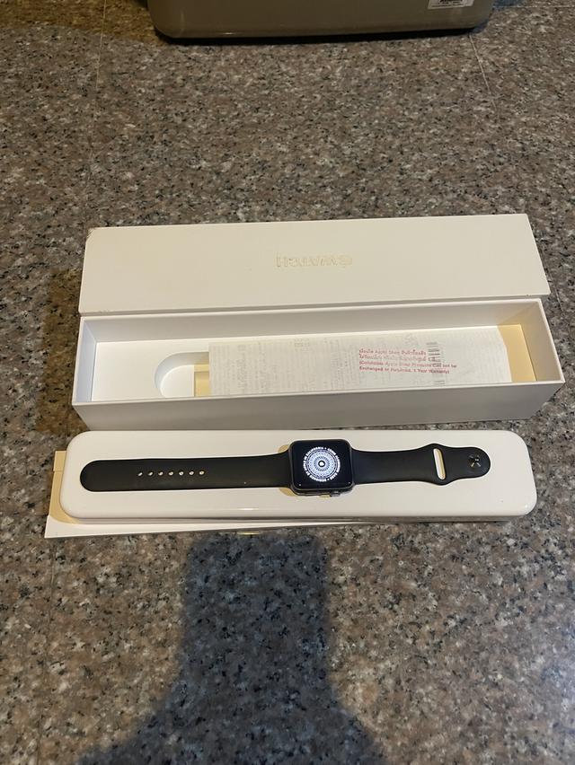 ขายApple Watch สีดำ42MMมีกล่องสวยๆถูกๆใช้งานดี