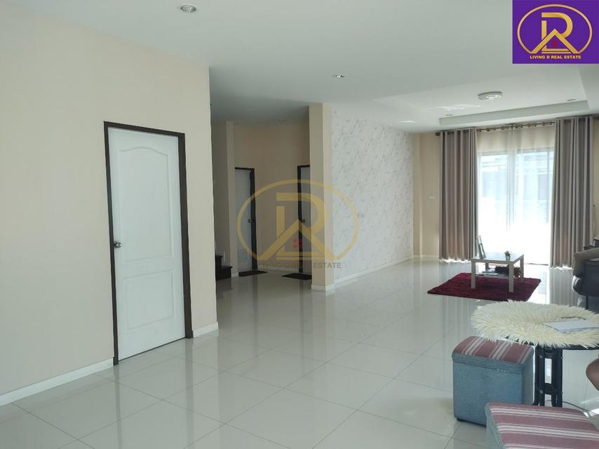 ขายบ้านใหม่ ฟรีโอน พร้อมของแถมมากมาย โครงการบ้านภูริ บ้านเดี่ยวหลังใหญ่ 2 ชั้น สวยทันสมัย พร้อมเข้าอยู่ ต.บ้านสวน อ.เมือ 4