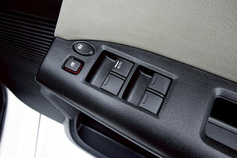 รหัสรถ 1E187 FREED 1.5 SE 2013 13