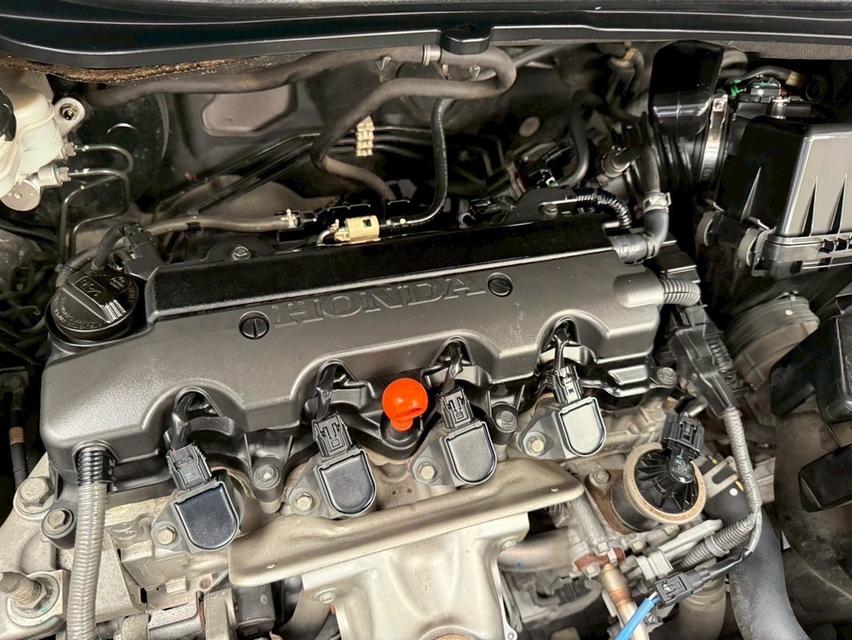 HONDA HRV 1.8EL 2015 สีเทา มือเดียวป้ายแดง 19