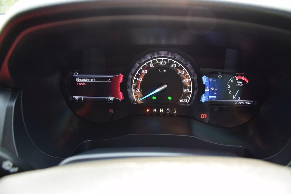 ขายกระบะ 4 ประตูฟรีดาวน์ ปี2016 FORD RANGER2.2 ดีเซลTURBO วายแทร้คไฮไลเดอร์ ออโต้ ABS AIRBAG รถมือเดียว พร้อมชุดแต่งเดิมๆ โทร0957401229 ไอดีไลน์ UTBP รูปที่ 2