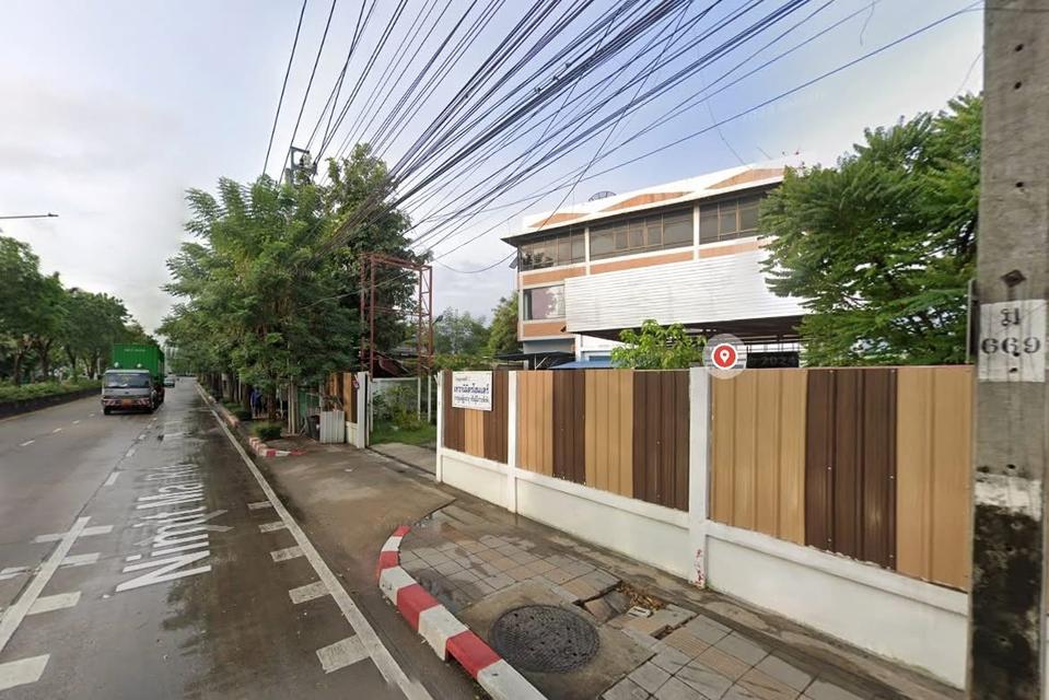 ที่ดินพร้อมสิ่งปลูกสร้าง 8