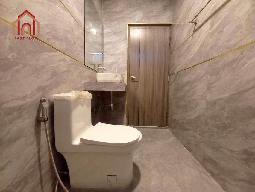 ขาย บ้านเดี่ยว ใกล้เซ็นทรัลนครปฐม ติดถนนสาธารณะ 2 ด้าน บ้านเลขที่สวย พร้อมอยู่ ไม่เคยพักอาศัย วัสดุอย่างดี ถนนยิงเป้าใต้ ซอยตรงข้าม สวนราชพฤกษ์เอราวัณ 6