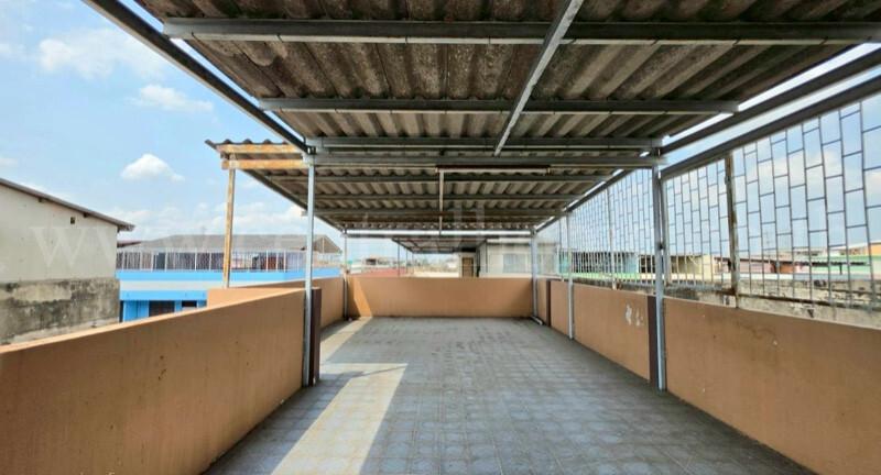 อาคารพาณิชย์ 4 ชั้น บ้านอมรชัย 3 บรมราชชนนี ห้องมุม ต่อเติมครบ ราคาถูก 14