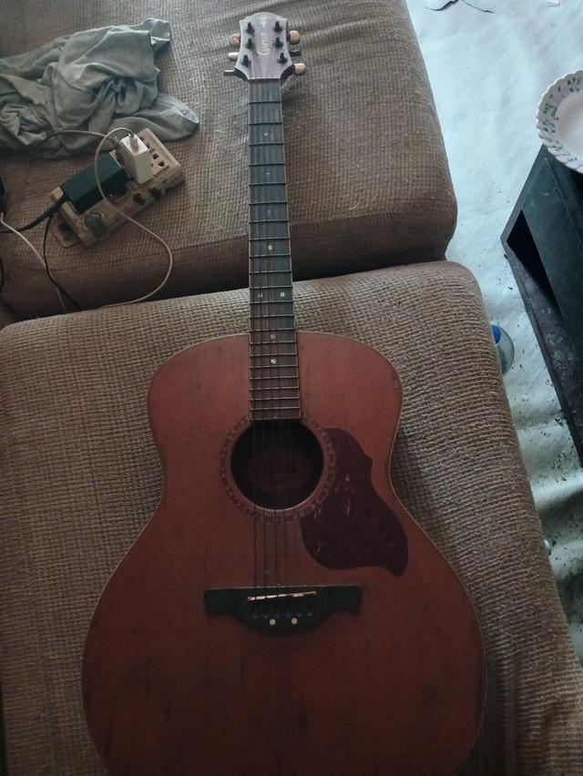 กีต้า crafter ga7/n 