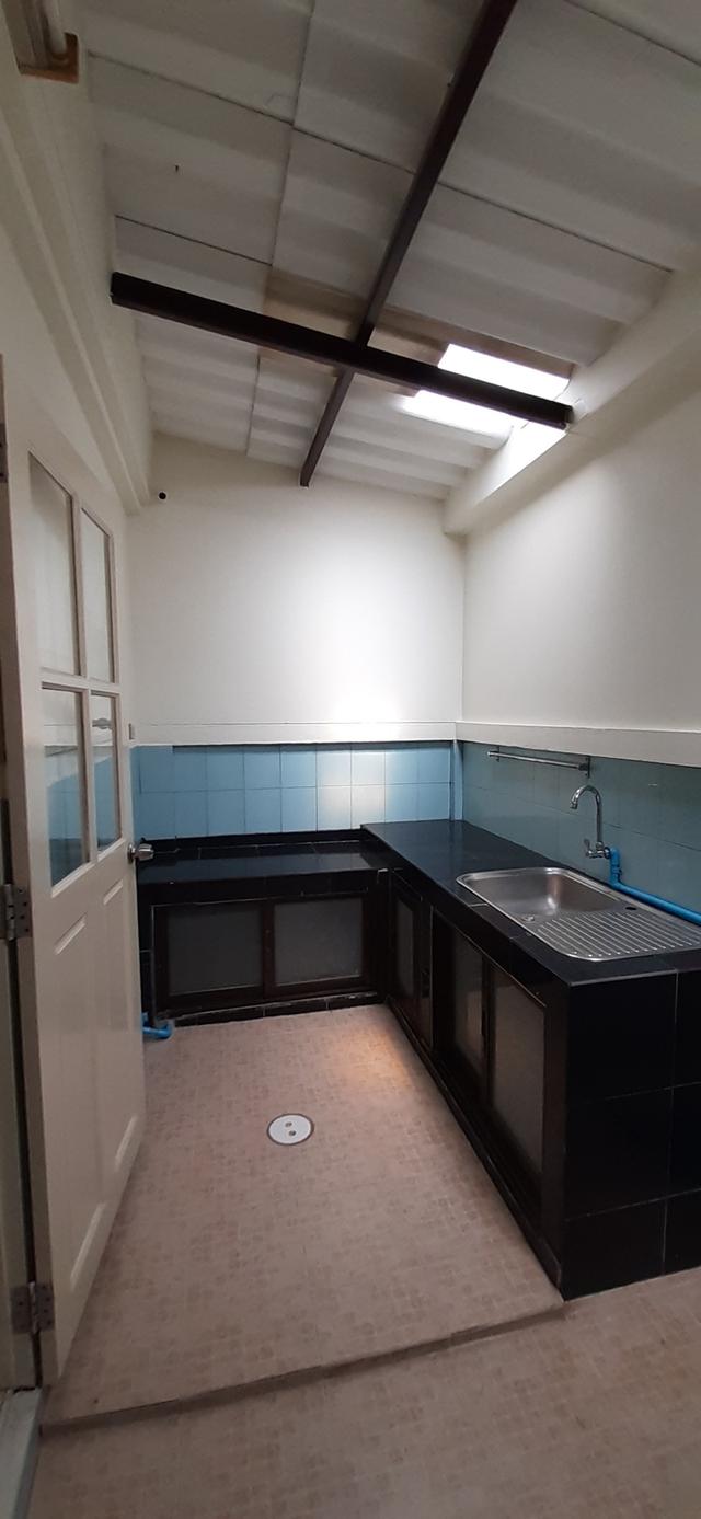 ให้เช่า ทาวน์เฮ้าส์ขนาด 17 ตร.ว. 2 ห้องนอน 2 ห้องน้ำ 1 ที่จอดรถ ห่างจากรถไฟฟ้าสีเขียว 300 เมตร 5