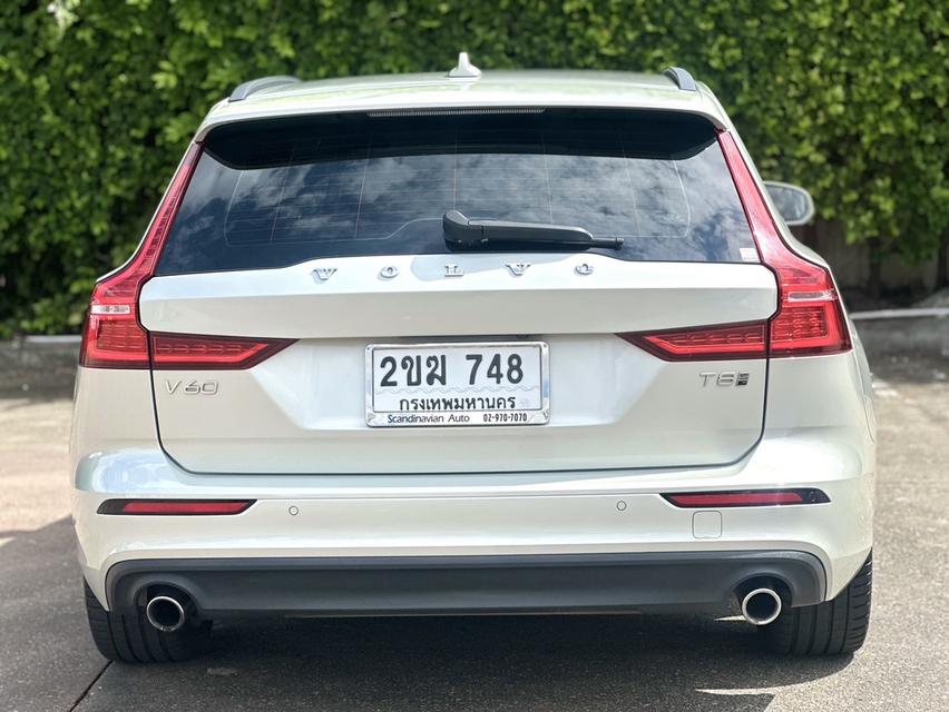Volvo v60 T8 ปี 2021 4