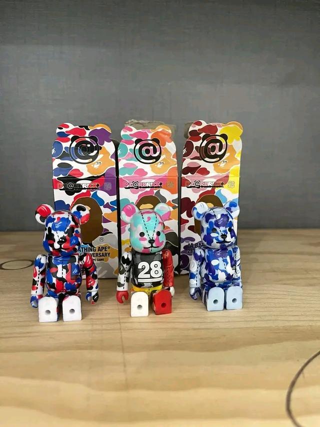 Bearbrick สวยๆ3ตัว 3