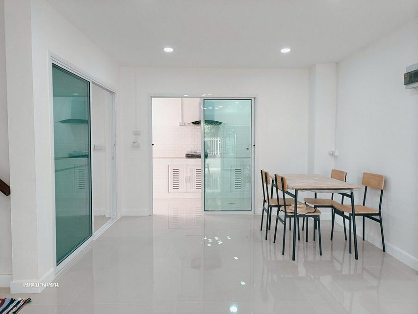 บ้านรามอินทรา ทาวน์เฮ้าส์ หมู่บ้านเสนาวิลล่า 9 คู้บอน 27 แยก 60 นัดชมบ้าน 085-318-6868 คุณวา 7
