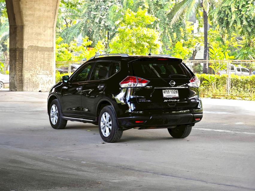 ขายรถ nissan  X-Trail 2.0V 4WD ปี 2015 สีดำ เกียร์ออโต้ 6