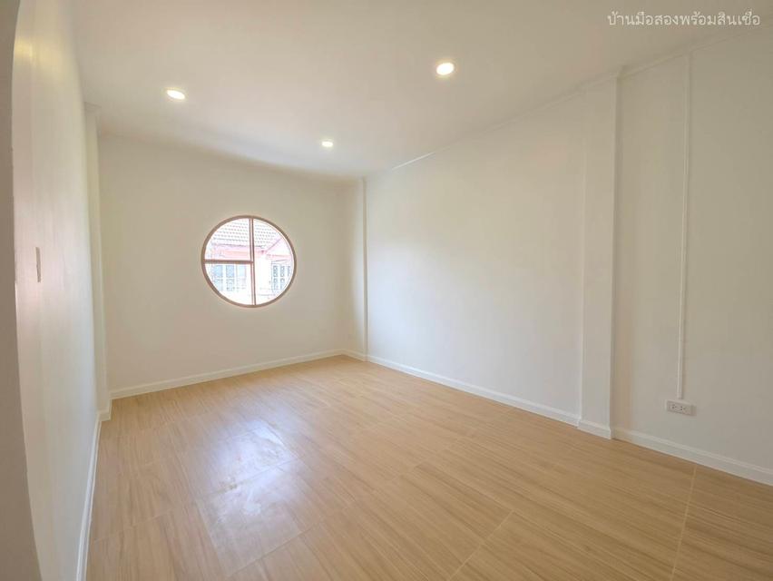 หมู่บ้านบุศรินทร์ พระยาสุเรนทร์ 40 16