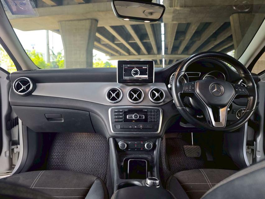 2015 Mercedes-Benz GLA 200 1.6 Urban AT āļĢāļđāļāļāļĩāđ 11