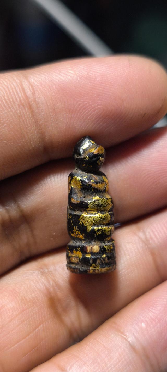 ลิงแกะลงรักเก่า ไม่ทราบที่ 7