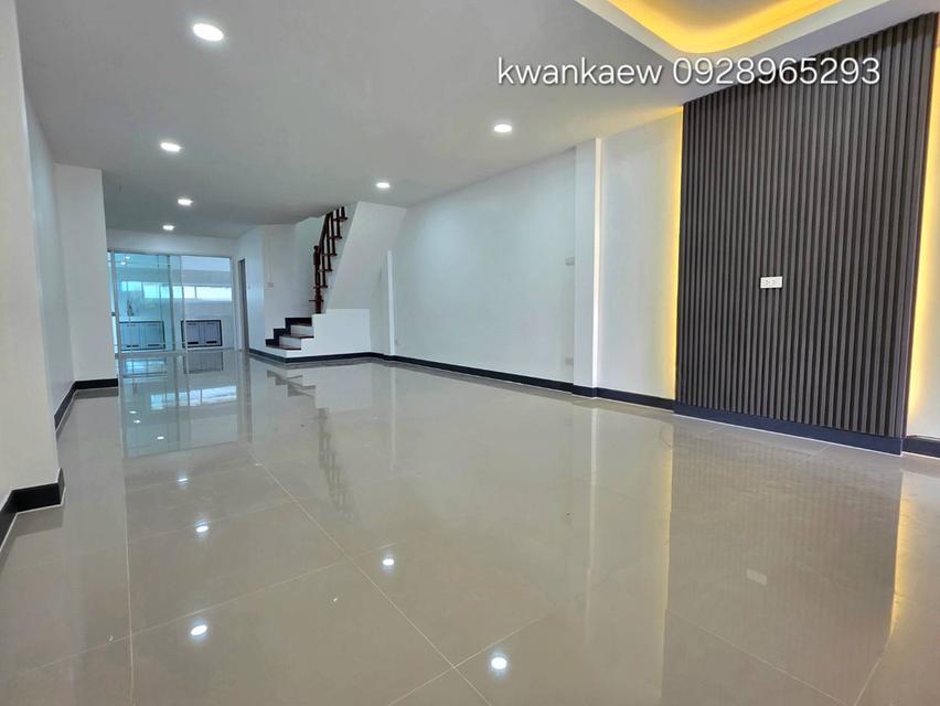 ขายทาว์นโฮม รีโนเวทใหม่ ติดถนนสายไหม พร้อมอยู่ 4