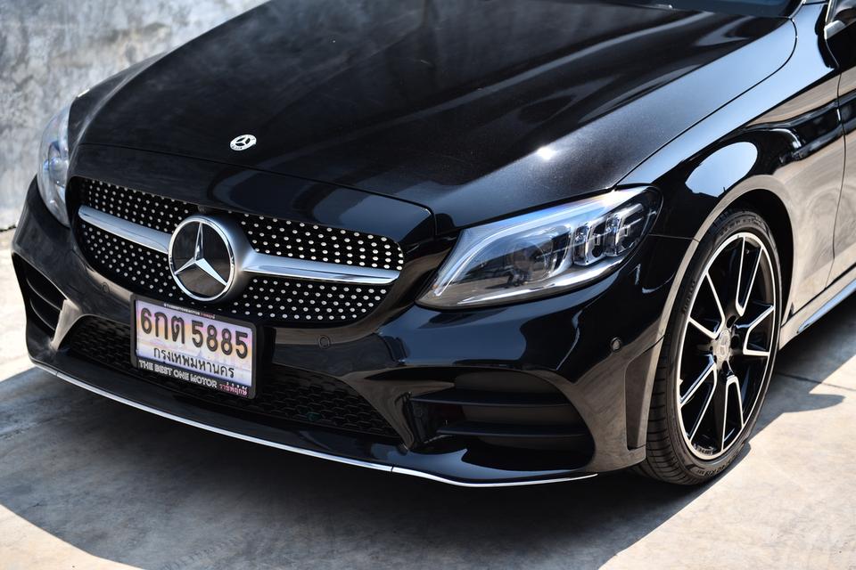 🎊"TOP OPTION เพียง 60,000 กิโล C220D ดีเซล AMG DYNAMIC ทะเบียนคืน"สีดำ🎊⚡ รูปย่อยที่ 4