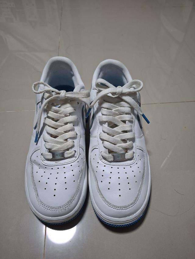 รองเท้าNike Air Force 1'07 Low White University Blue Sole