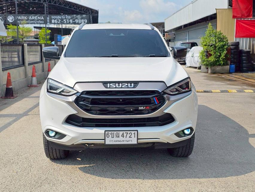 Isuzu MU-X 3.0Ultimatc 4wd ปี22