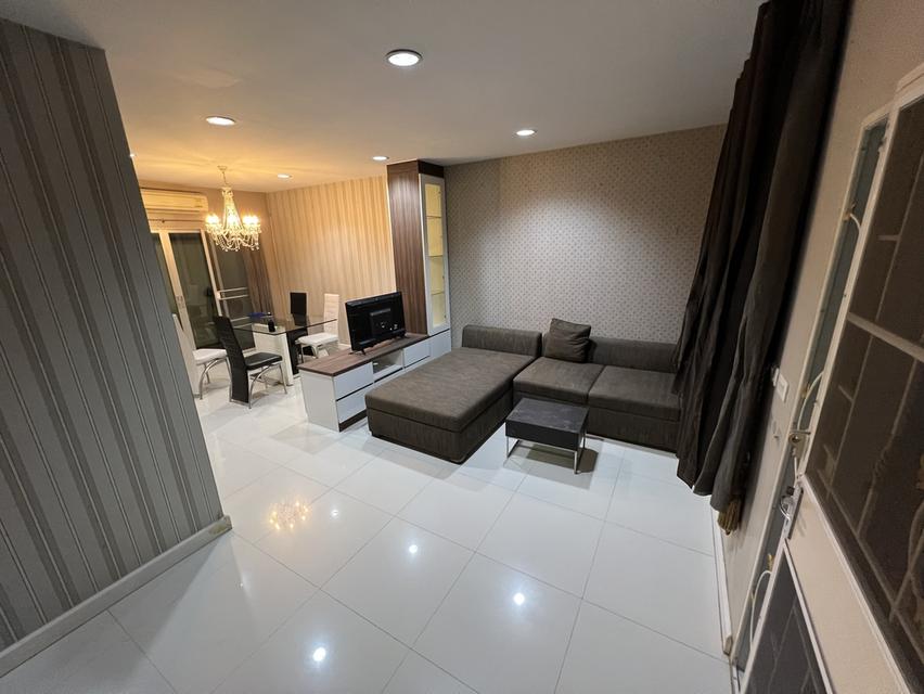 บ้านเช่าลาดพร้าว ใกล้รถไฟฟ้า 3ห้องนอน 2ห้องน้ำ พื้นที่ใช้สอย110ตรว. ตกแต่งสวย ซอยเข้าออกได้หลายเส้นทาง 7