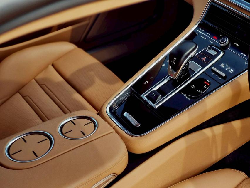 Porsche Panamera 4 E-Hybrid ปี 2021 ไมล์ 32,xxx km. รูปที่ 13