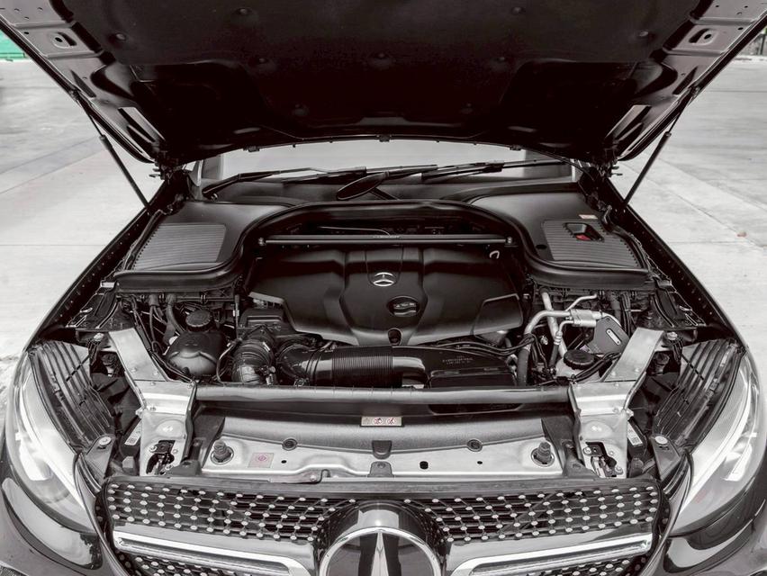 Mercedes Benz GLC 250d 4Matic AMG ปีจด 2017 18